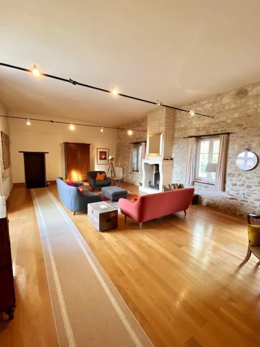 Uniquely Private Holiday Villa In The Charente Puyreaux Extérieur photo