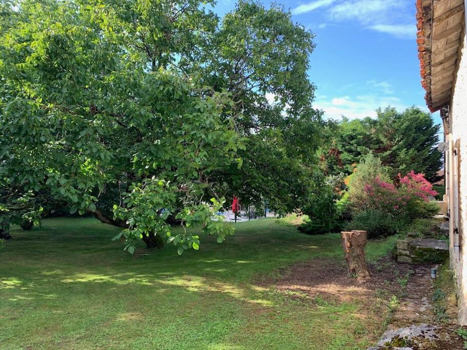 Uniquely Private Holiday Villa In The Charente Puyreaux Extérieur photo
