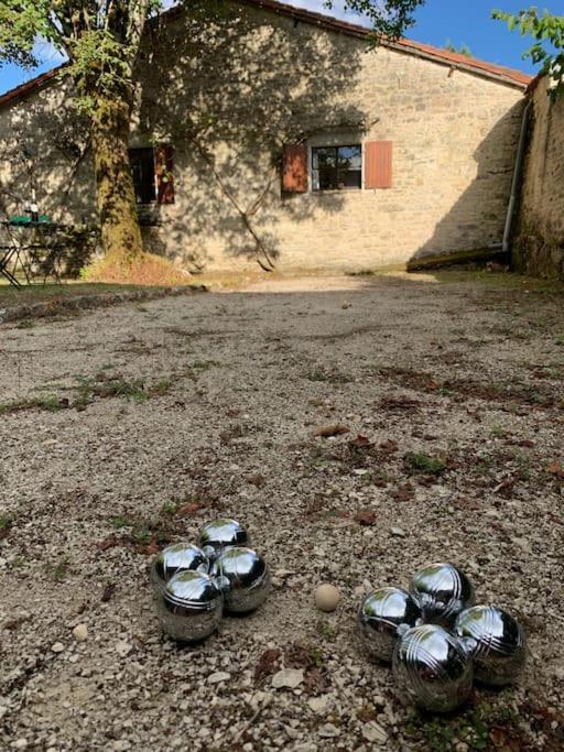 Uniquely Private Holiday Villa In The Charente Puyreaux Extérieur photo
